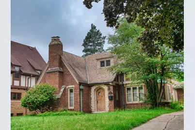 331 N 50th St, Milwaukee, WI 53208 - Photo 3
