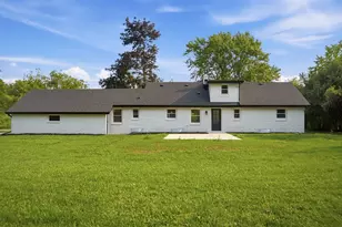 7526 W County Line Rd, Mequon, WI 53092 - Photo 67