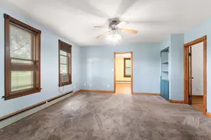 N88W16226 Park Blvd, Menomonee Falls, WI 53051 - Photo 9