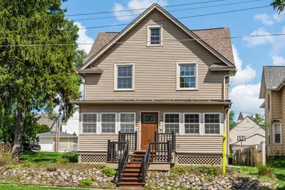 N88W16226  Park Blvd, Menomonee Falls, WI 53051 - Photo 3