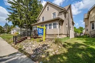 N88W16226 Park Blvd, Menomonee Falls, WI 53051 - Photo 1