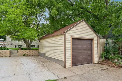 3140 S 40th St, Milwaukee, WI 53215 - Photo 41