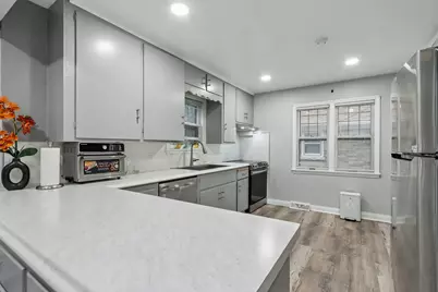 3140 S 40th St, Milwaukee, WI 53215 - Photo 7