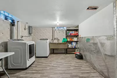 3140 S 40th St, Milwaukee, WI 53215 - Photo 39