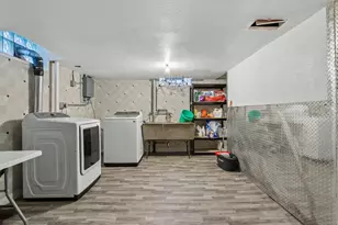 3140 S 40th St, Milwaukee, WI 53215 - Photo 39