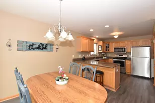 3608 Rivers Crossing Dr, Waukesha, WI 53189 - Photo 9