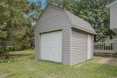 980  Bartlett Dr, Oconomowoc, WI 53066 - Photo 25
