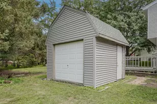 980 Bartlett Dr, Oconomowoc, WI 53066 - Photo 25