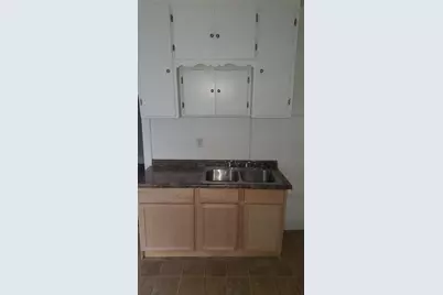 1742 S 64th St #1742 A, West Allis, WI 53214 - Photo 7