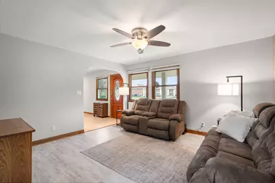 12405 W Euclid Ave, New Berlin, WI 53151 - Photo 13
