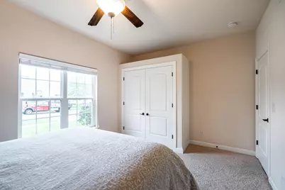 1032  Juniper Ln, Hartford, WI 53027 - Photo 19