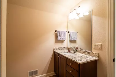 1032  Juniper Ln, Hartford, WI 53027 - Photo 25