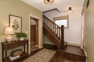 1212 Highland Ave, Racine, WI 53403 - Photo 9