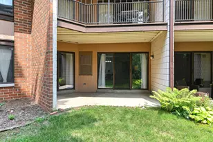 1600 W Green Tree Rd, Glendale, WI 53209 - Photo 15