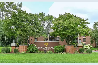 1600 W Green Tree Rd #B130, Glendale, WI 53209 - Photo 1