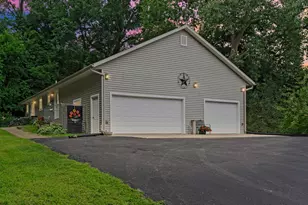 W1497 Riverview Ct, Bergen, WI 54658 - Photo 5