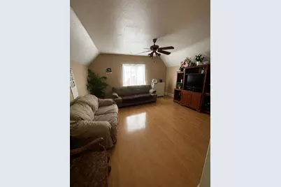 1573  Packard Ave, Racine, WI 53403 - Photo 11