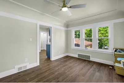 3258 N 23rd St, Milwaukee, WI 53206 - Photo 9