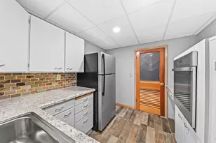 9515 W Hadley St, Milwaukee, WI 53222 - Photo 45