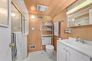 9515 W Hadley St, Milwaukee, WI 53222 - Photo 37