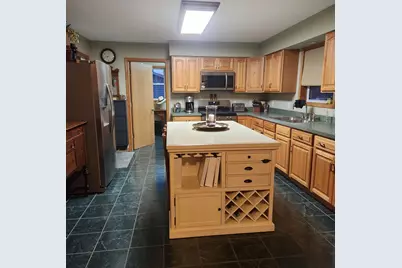 11626 N Lake St, Milton, WI 53563 - Photo 9