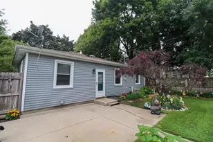 3413 3rd Ave, Racine, WI 53402 - Photo 17