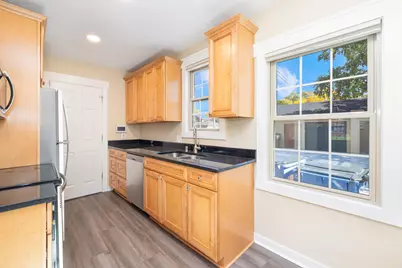 5026 N Bay Ridge Ave #5028, Whitefish Bay, WI 53217 - Photo 5