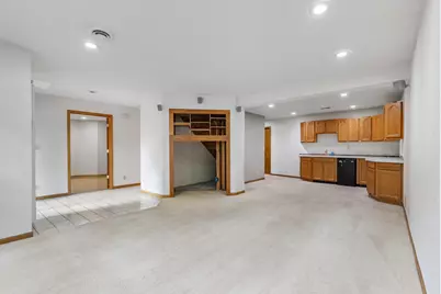 2615  Faringdon Ct, Waukesha, WI 53188 - Photo 25