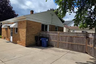 2816 Gillen St, Racine, WI 53403 - Photo 7
