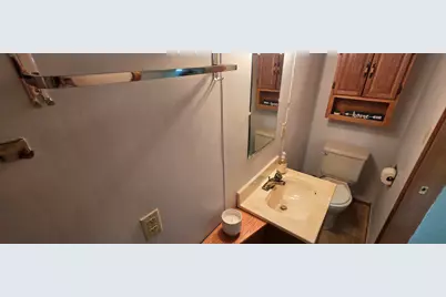 2816  Gillen St, Racine, WI 53403 - Photo 27
