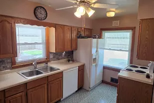 2816 Gillen St, Racine, WI 53403 - Photo 13