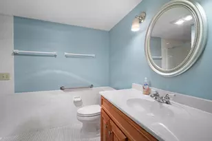 13335 Watertown Plank Rd, Elm Grove, WI 53122 - Photo 19