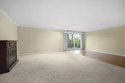 13335  Watertown Plank Rd #115, Elm Grove, WI 53122 - Photo 7