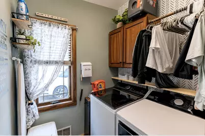 N49W15974  Caitlin Ct, Menomonee Falls, WI 53051 - Photo 11