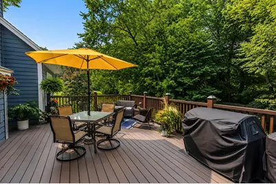 N49W15974  Caitlin Ct, Menomonee Falls, WI 53051 - Photo 5