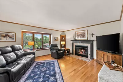258  Clover Ln, Fredonia, WI 53021 - Photo 5