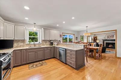 258  Clover Ln, Fredonia, WI 53021 - Photo 15