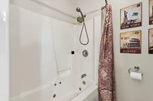 258 Clover Ln, Fredonia, WI 53021 - Photo 27