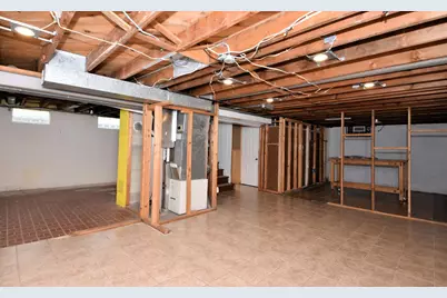 3940  Lasalle St, Racine, WI 53402 - Photo 9