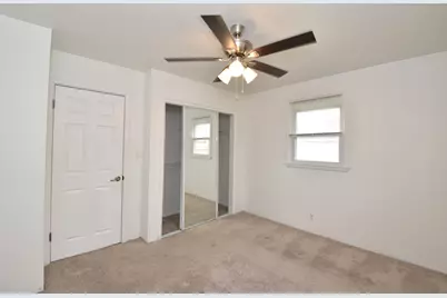 3940  Lasalle St, Racine, WI 53402 - Photo 7