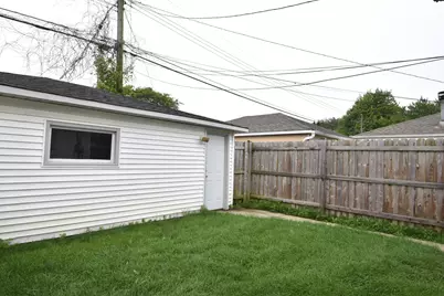 3940  Lasalle St, Racine, WI 53402 - Photo 11