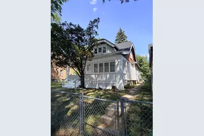 3050 N 24th Pl, Milwaukee, WI 53206 - Photo 1