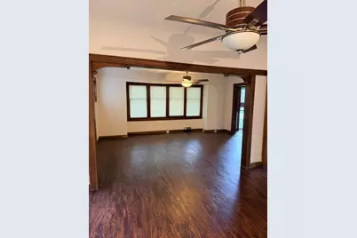 3050 N 24th Pl, Milwaukee, WI 53206 - Photo 9