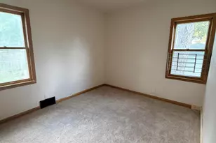 3050 N 24th Pl, Milwaukee, WI 53206 - Photo 11