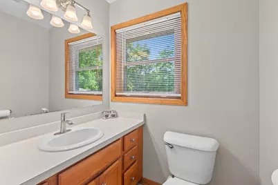 126 N Lapham Peak Rd, Delafield, WI 53018 - Photo 31