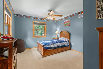 126 N Lapham Peak Rd, Delafield, WI 53018 - Photo 27