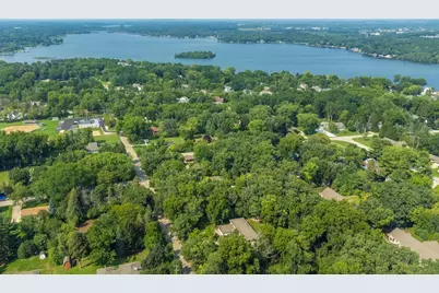 126 N Lapham Peak Rd, Delafield, WI 53018 - Photo 35
