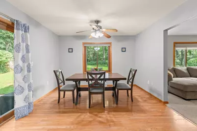 126 N Lapham Peak Rd, Delafield, WI 53018 - Photo 15