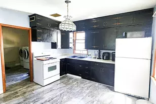 529 West Blvd, Racine, WI 53405 - Photo 7