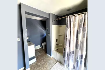 529  West Blvd, Racine, WI 53405 - Photo 11